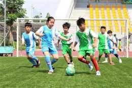 ảnh chụp màn hình bóng đá trẻ em