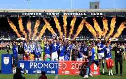 ảnh chụp màn hình câu lạc bộ bóng đá ipswich town