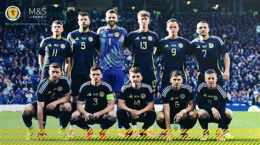 ảnh chụp màn hình người chơi đội tuyển bóng đá quốc gia scotland