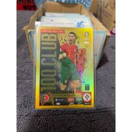 giao diện app cầu thủ bóng đá ronaldo