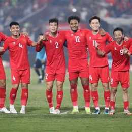 trận đá bóng tối nay